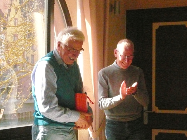 Von links Dieter Adelmann vom Leitungsteam Wertheimer Tafel und Jürgen Küchler Vorsitzender der Seniorenunion